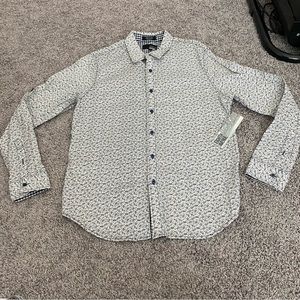 NWT Men’s Eighth Avenue Longsleeve Shirt - size M